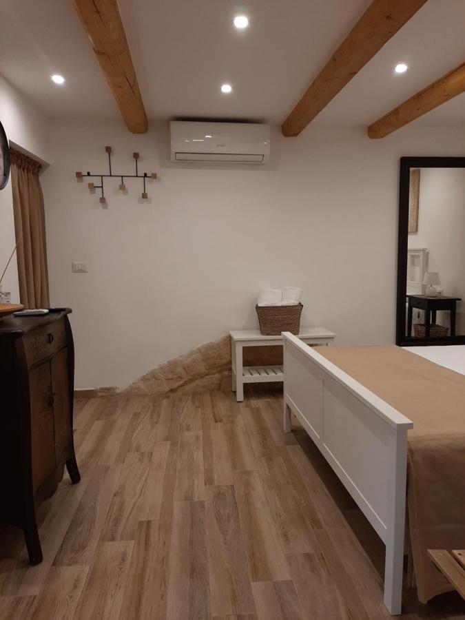 Al Sottano 19 Apartment Bari Exterior photo